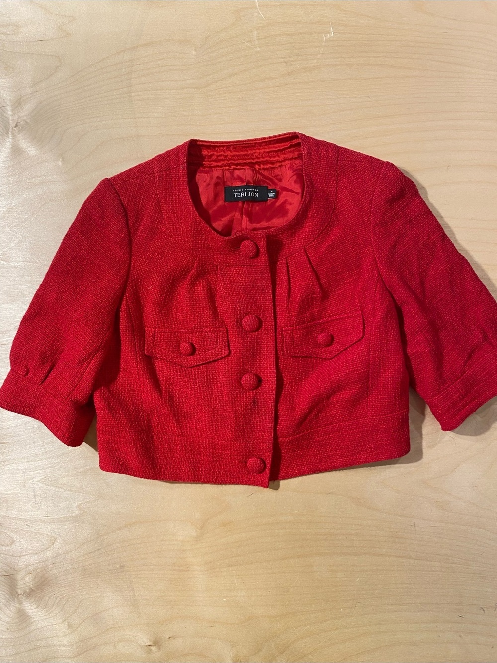 Teri Jon Vibrant Red Cropped Bouclé Jacket 4 (RO)